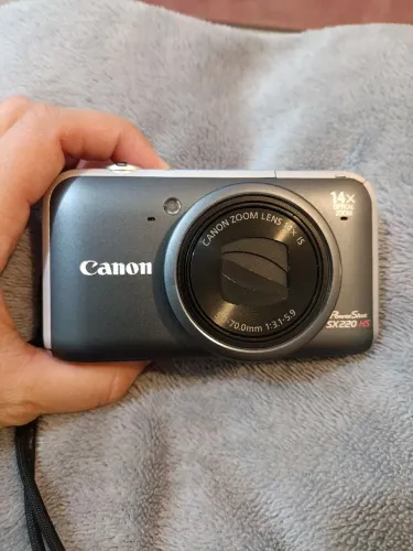 Câmera digital Canon sx220HS 12.1 MP(LEIA COM ATENÇÃO O ANUNCIO)