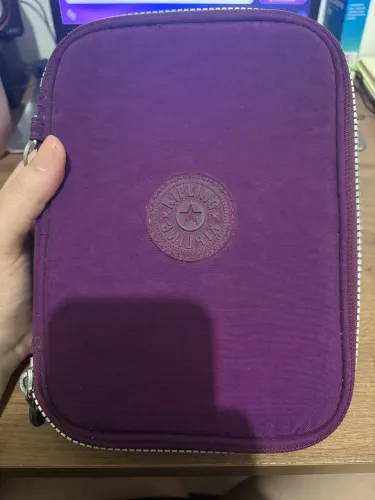 Estojo Kipling 100 pens