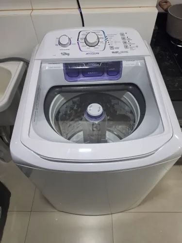 Máquina de lavar roupas