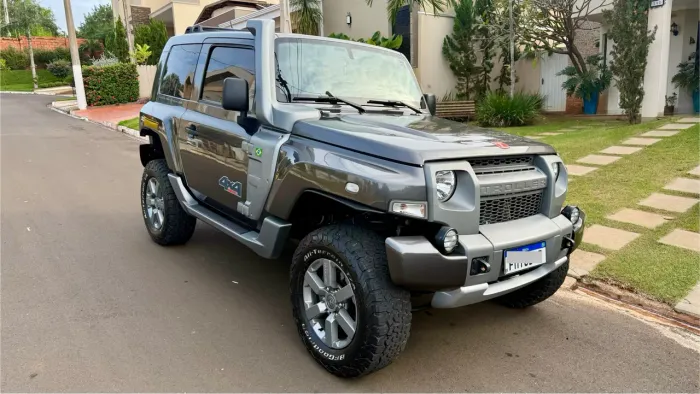 Troller T-4 4X4 3.2 20V TDI Cap. Rígida Diesel 2019