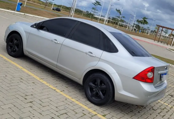 Ford Focus Sedan 2.0 16v/2.0 16V Flex 4P Aut. 2011