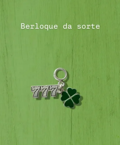 Berloque trevo - Prata - Entrega imediata 