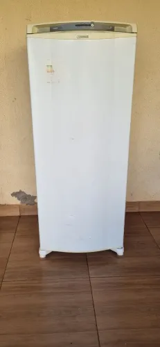 Vendo Geladeira Cônsul FROOSFREE