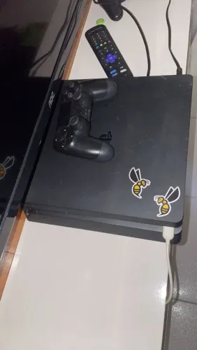 PlayStation 4 Slim