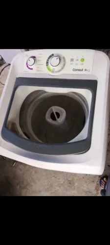 Maquina de lavar cônsul 9 kilos bem conservada funcionando perfeitamente com garantia
