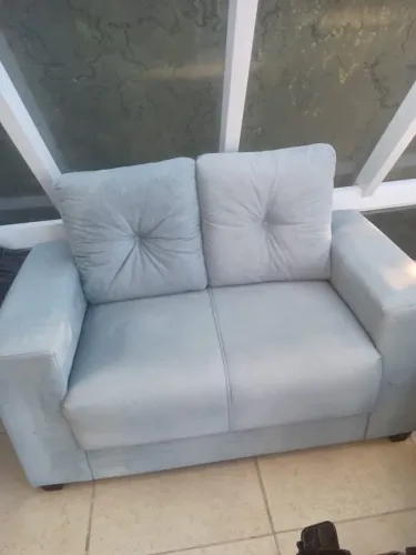 Oportunidade!, Vende-se conjunto de 2 sofás impecáveis.