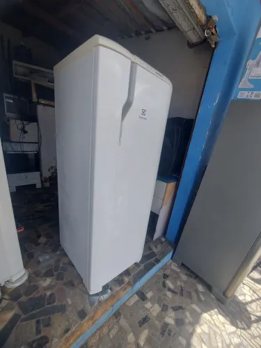 Vende se geladeira Electrolux fosfre