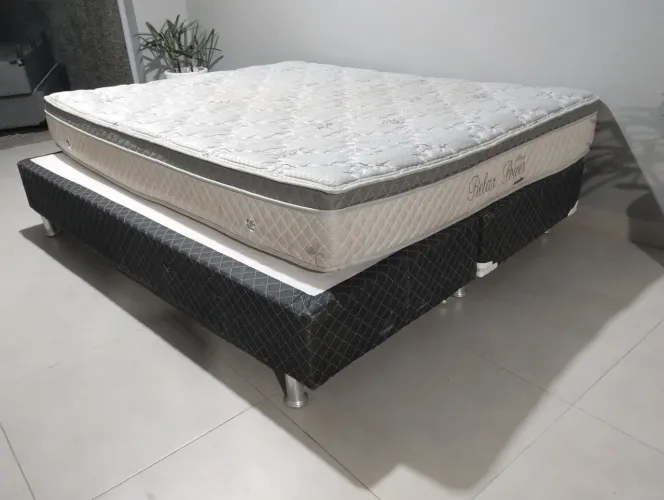 Cama box casal Queen base e colchão entrego ler anúncio 