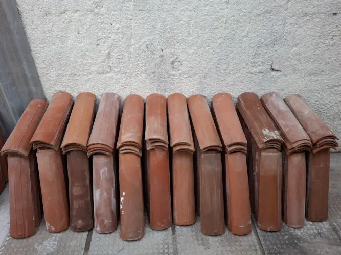 Telhas novas. Mais de 400 unidades 