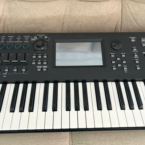 Yamaha MODX6