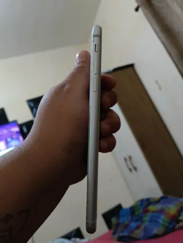 Vende-se iPhone 8 plus 
