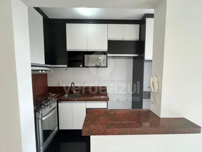 64 m² | 3 dormitórios (1 suíte com closet) | 1 vaga coberta | Andar alto | Sol da manhã
