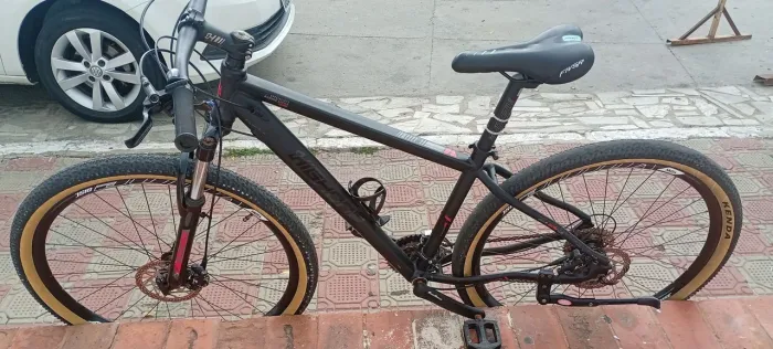 Bicicleta High One aro 29