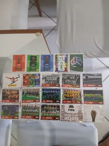 Lote com todas figurinhas fwc copa 2026