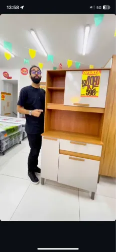 Armário de cozinha novo na caixa