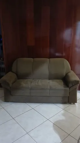Sofá 3 lugares marrom