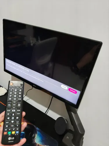 Monitor/TV LG 32" com controle
