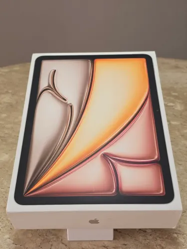 iPad Air 11' M4 128GB NOVO (Garantia Apple)