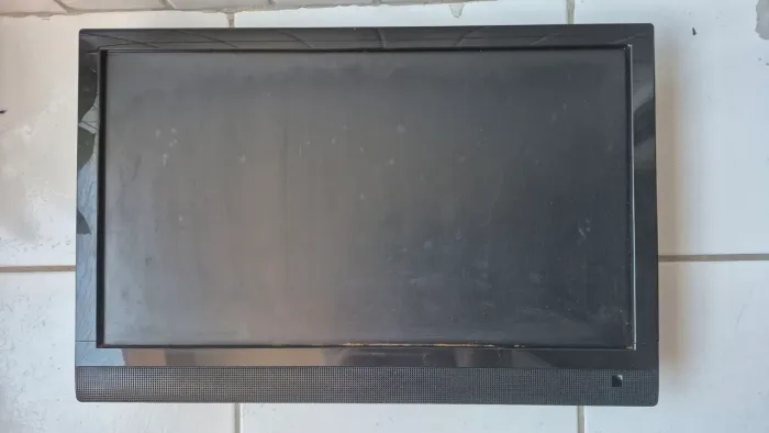 TV Philips 21,5 (não liga)