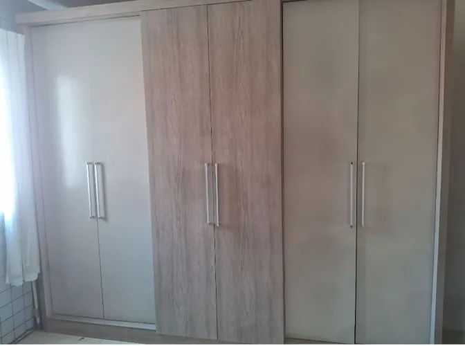 Guarda roupa casal