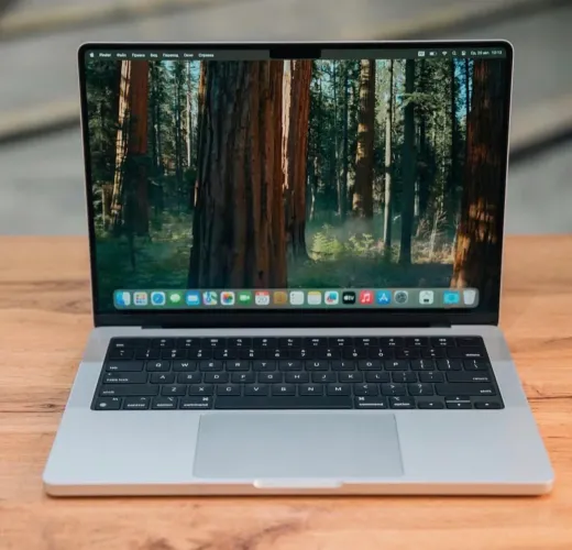 Macbook M5 Pro 24Gb/1Tb 16.2?- Novo