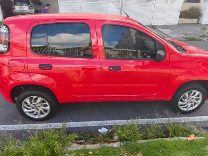 Fiat Uno Attractive 1.0 EVO Fire Flex 8V 5P 2021