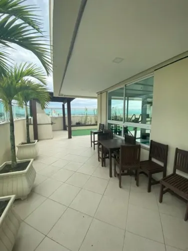 Atlântica Imóveis tem excelente Apartamento à Venda em Imbetiba, Macaé/RJ | 2 Dormitórios