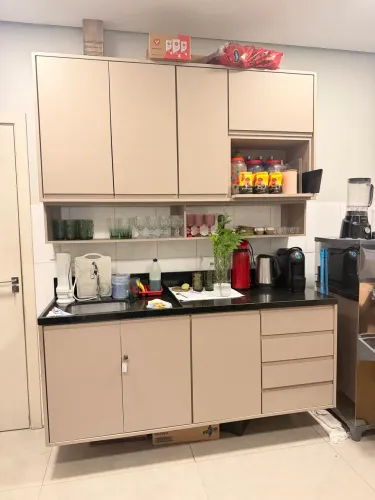 Vendo cozinha em MDF e bancada em mármore 