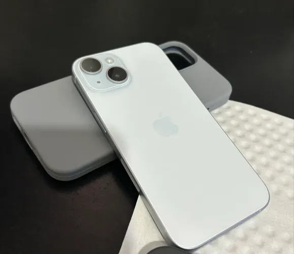 iPhone 15 128GB - Azul