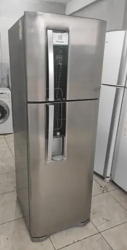 Geladeira inox eletrolux