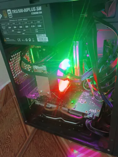 Computador i5 9400 *Não vai monitor*