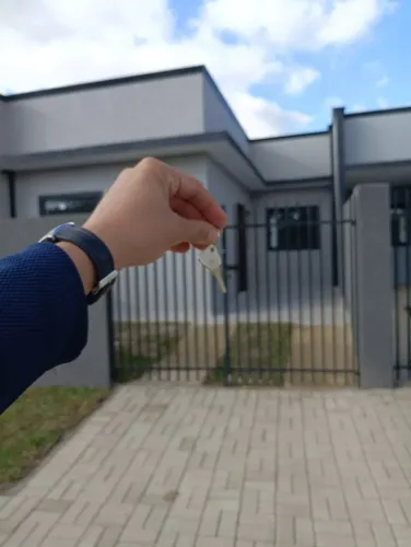 Casa Residencial com 2 Quartos - Conforto e Praticidade