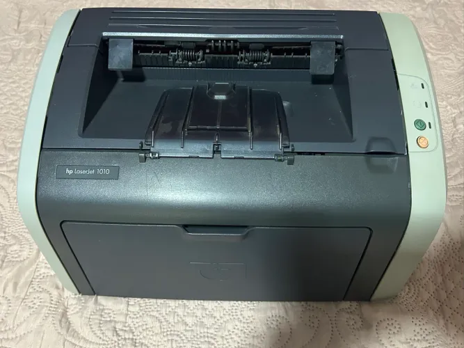 Impressora HP LaserJet 1010 - Laser