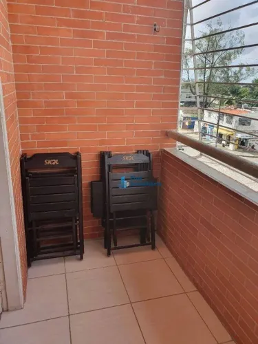 Apartamento com 3 dormitórios à venda, 70 m² por R$ 220.000 - Cordeiro - Recife/PE
