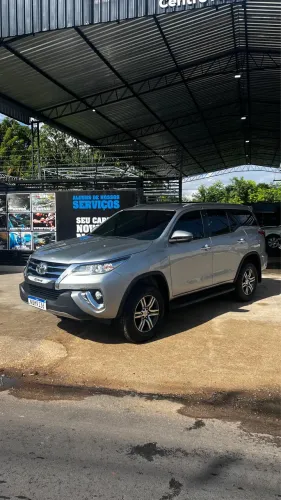 Toyota Hilux SW4 SRV 4X2 2.7 Flex 16V Aut. 2020