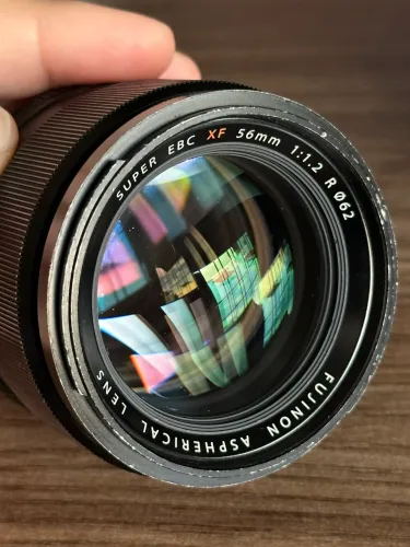 Lente Fuji 56mm 1.2 R