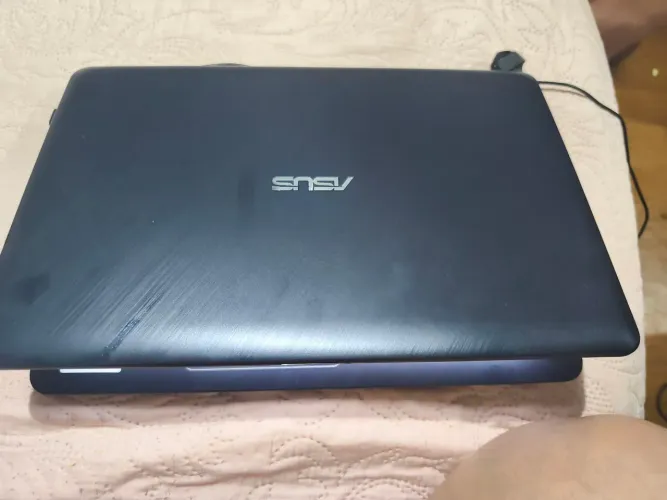 Notebook Asus