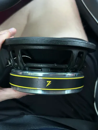 Zetta médio grave 340rms *NUNCA USADO* 