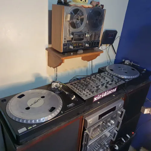 Par de toca Discos Canadenses, aceito cartão