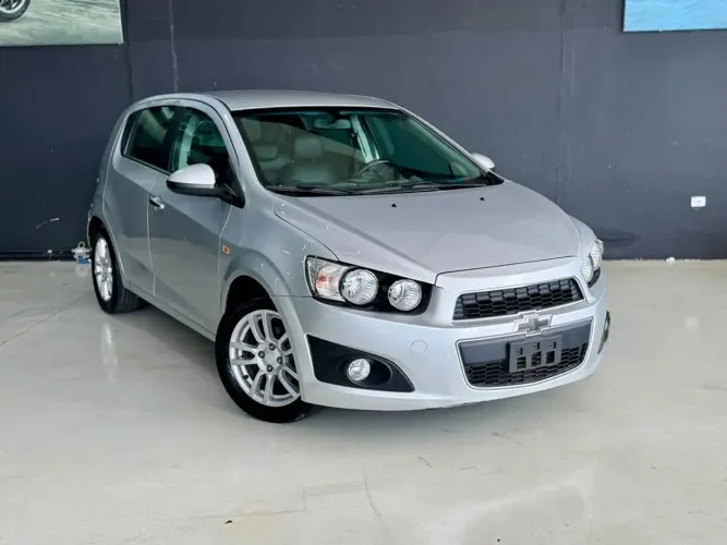 Chevrolet Sonic HB LTZ 1.6 16V Flexpower 5P Aut. 2014