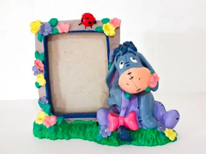 porta retrato disney eeyore bisonho pooh<br>tecido peluciado<br>o par