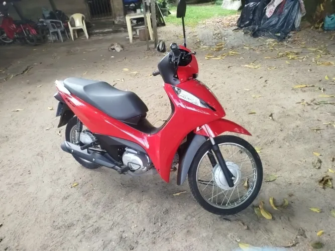 Vendo biz es 125 moto nova 2025
