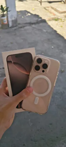 Apple IPhone 16 Pro