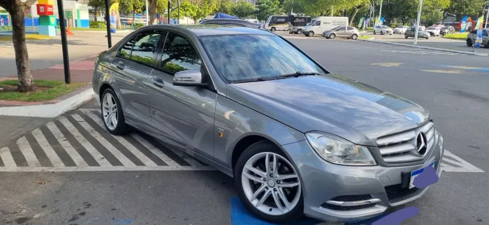 Mercedes-Benz C-180 CGI Classic 1.8 16V 156cv Aut. 2012