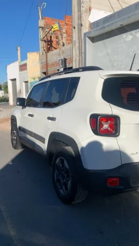 Jeep Renegade 1.8 4X2 Flex 16V Mec. 2018