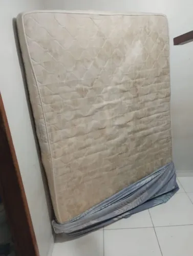 Colchão de casal espuma d 33 pra vim buscar aqui em prazeres