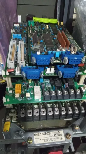 Drive acionamento Eixo Mazak Mitsubishi MR-S12-100B-Z33 