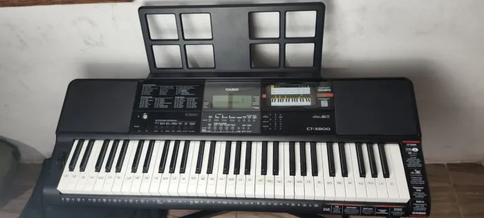 Kit Teclado Musical Casio CT-X800 + Pedal Sustain + Case + Suporte