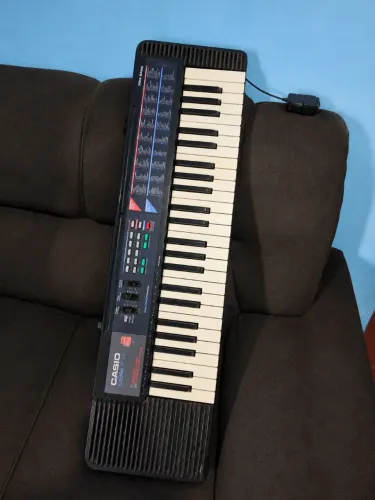 Teclado Casio Casiotone MT-70 - Para Conserto | Ideal para Peças ou Restauração