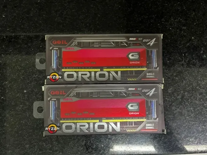 Memória RAM Geil Orion 32GB (2x16) DDR4 3200MHz vermelha